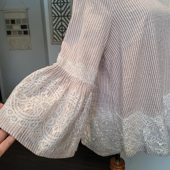Zac and Rachel Striped Lace Boho Modest Tan White Feminine Blouse Large - Picture 4 of 9